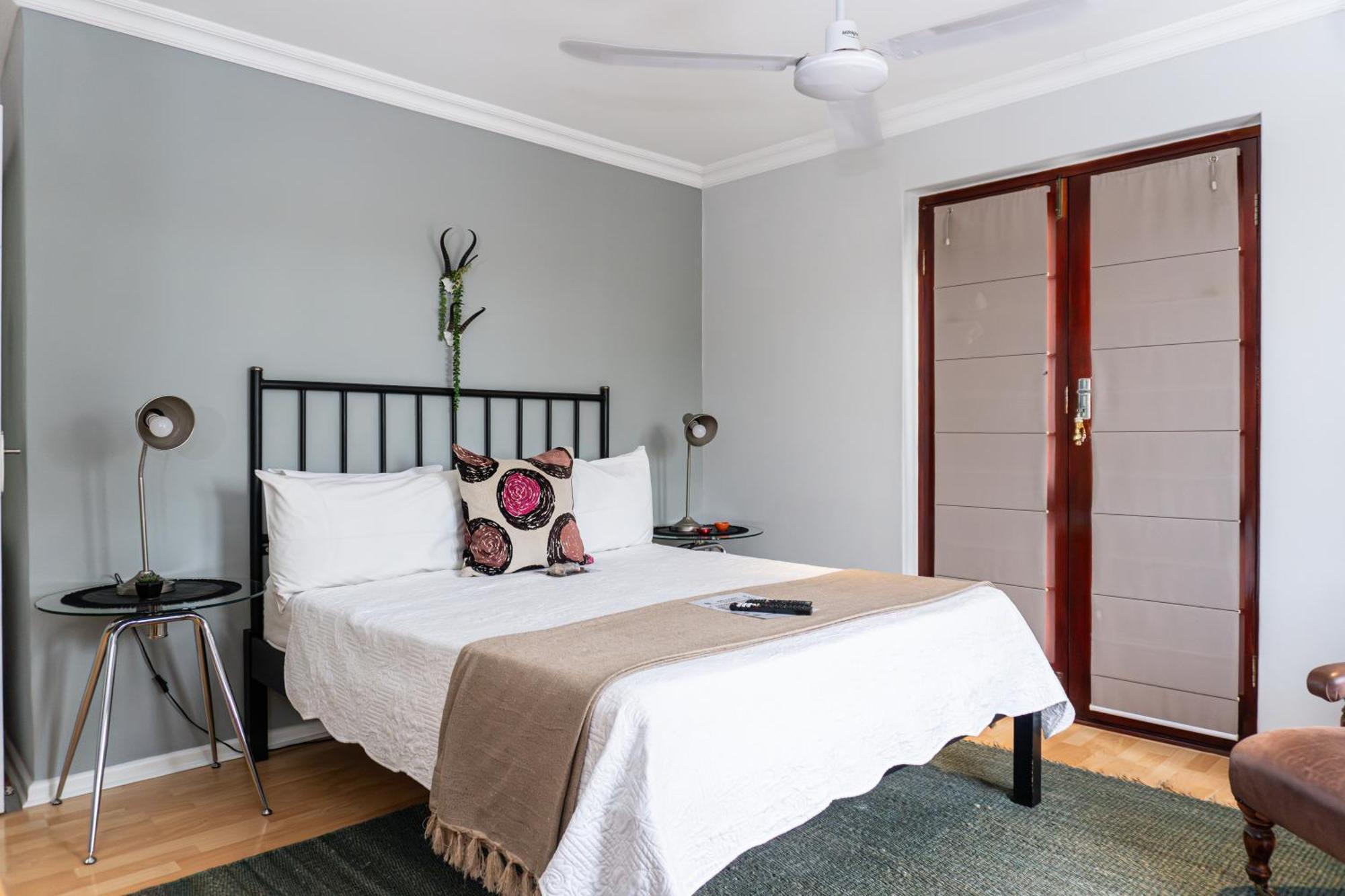 Earthbound Guest House Oudtshoorn Zewnętrze zdjęcie
