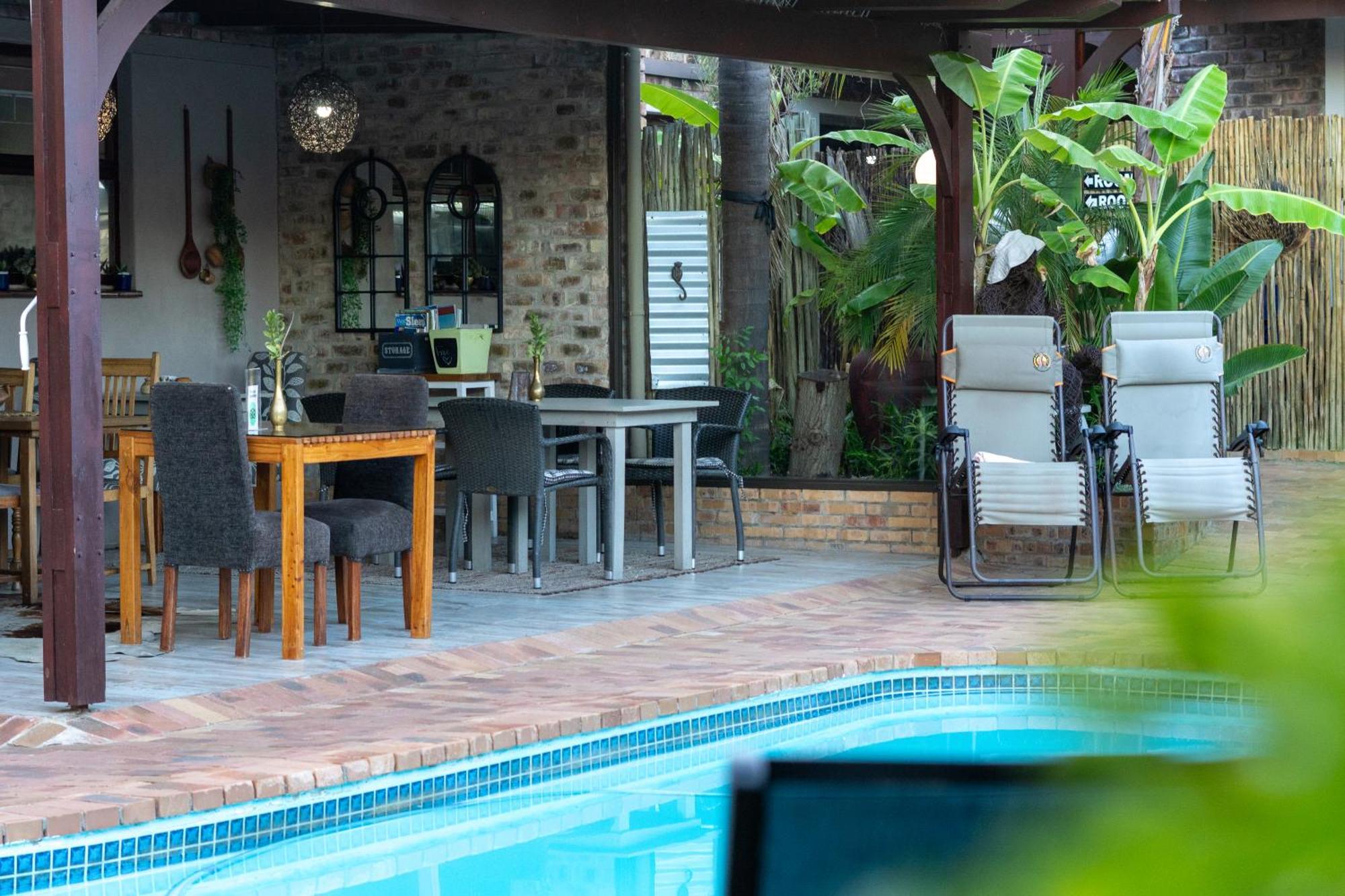 Earthbound Guest House Oudtshoorn Zewnętrze zdjęcie